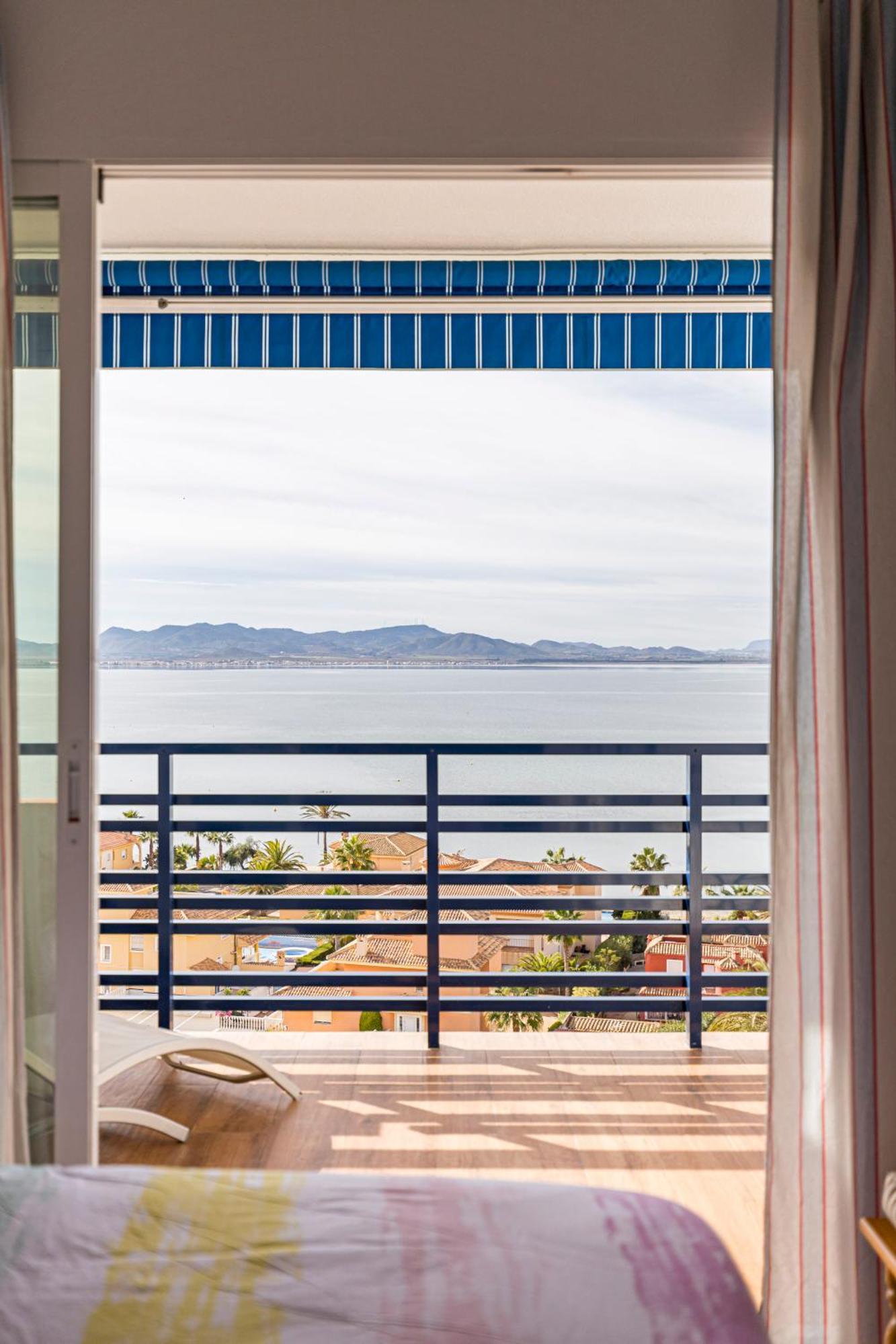 The Manga Beach Sea View Studio Crystal Clear Water & Sandy Beach, Fibre Wifi & Airco La Manga del Mar Menor Exterior foto