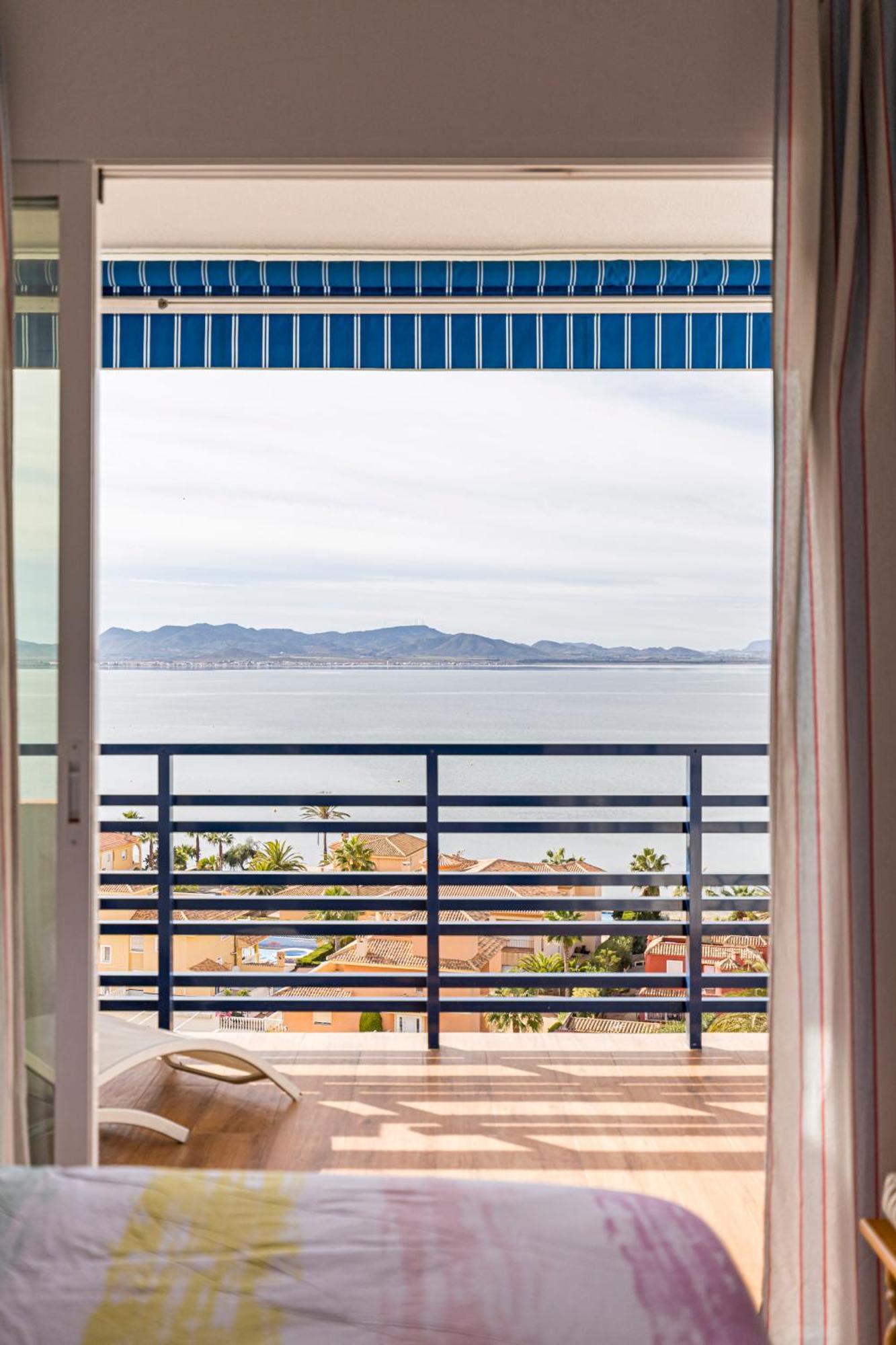 Apartamento The Manga Beach, Sea View Studio, Sandy Beach, Fibre-Wifi & Airco La Manga del Mar Menor Exterior foto